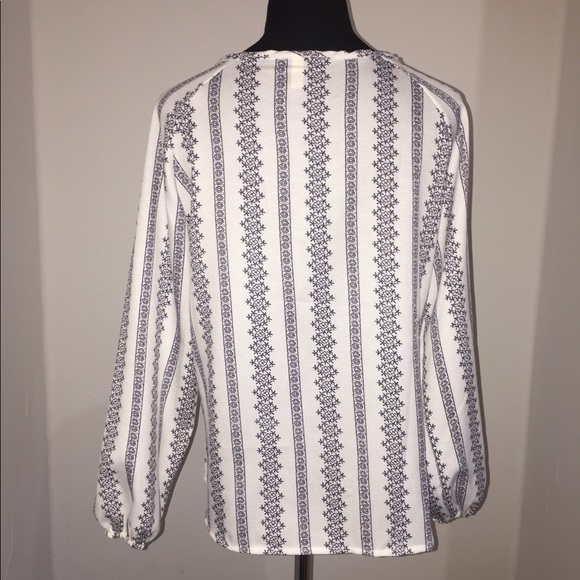 Pattern peasant top - Picture 2 of 3